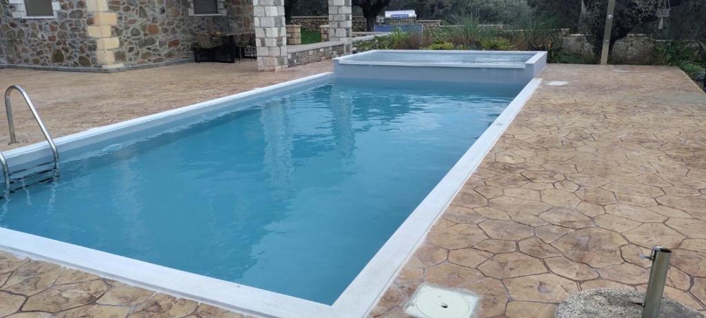 Sunny Countryside Villa - With private pool photo 3