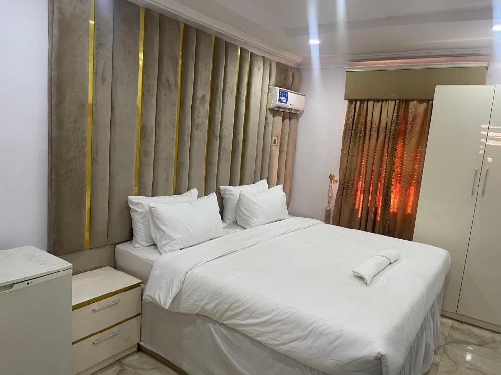 White Gold Hotel photo 2