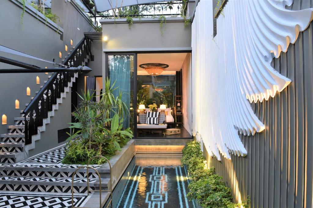 Bensley Collection Pool Villas - Shinta Mani Angkor photo 2