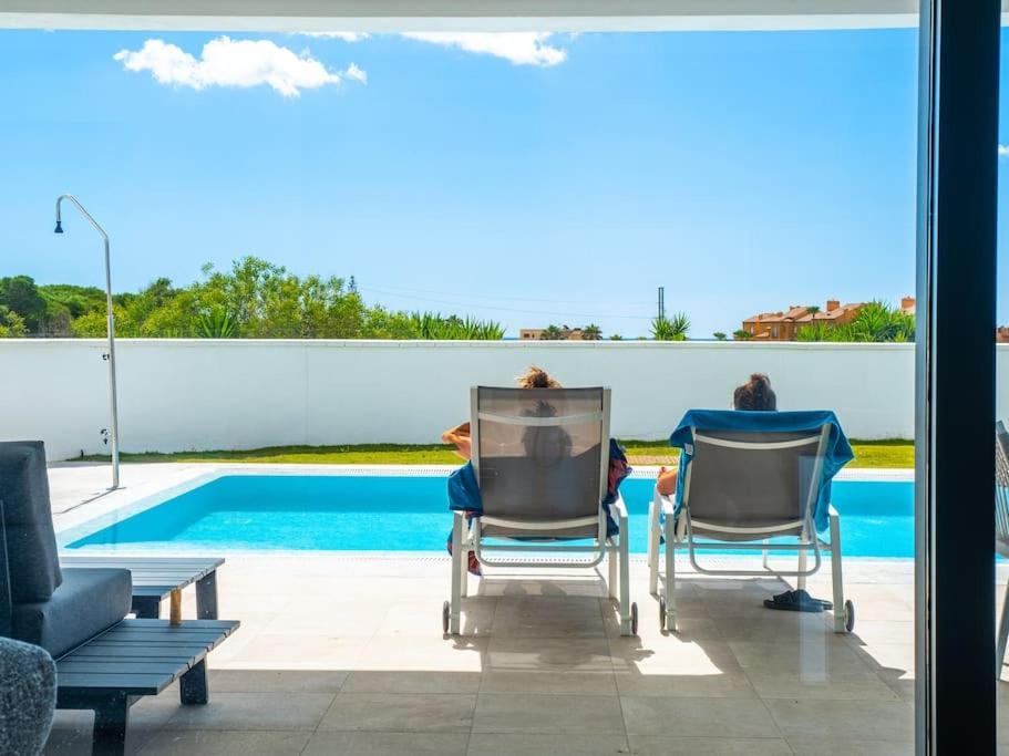 Modern villa walking distance from the beach photo 1