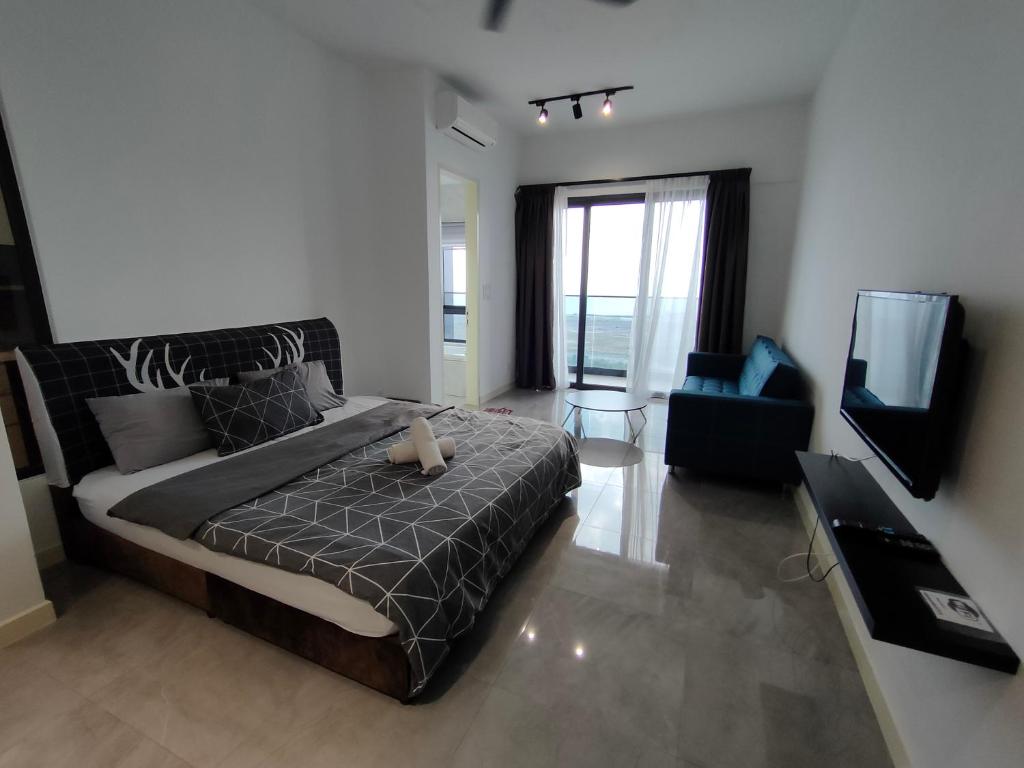 Imperio Residence Private Bathtub @ Melaka Town - Tap to explore photos
