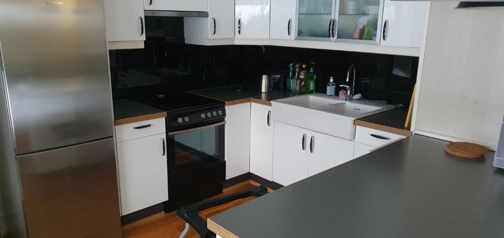 Leilighet(75m²)+hage(40m²) 20 min fra sentrum photo 4