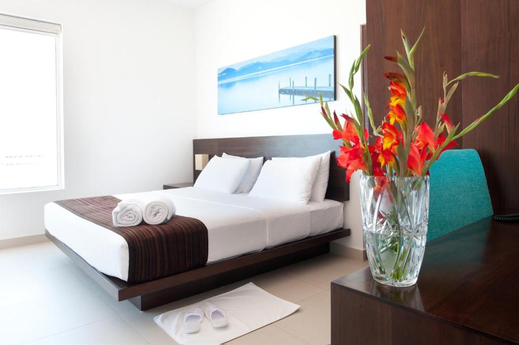The Beach Apartments photo 2
