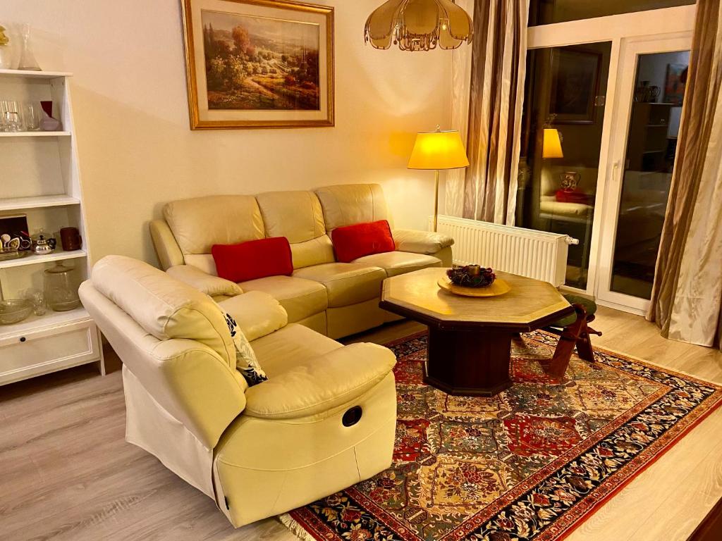 Kurhaus Apartment King Size Bett 180x200 photo 1