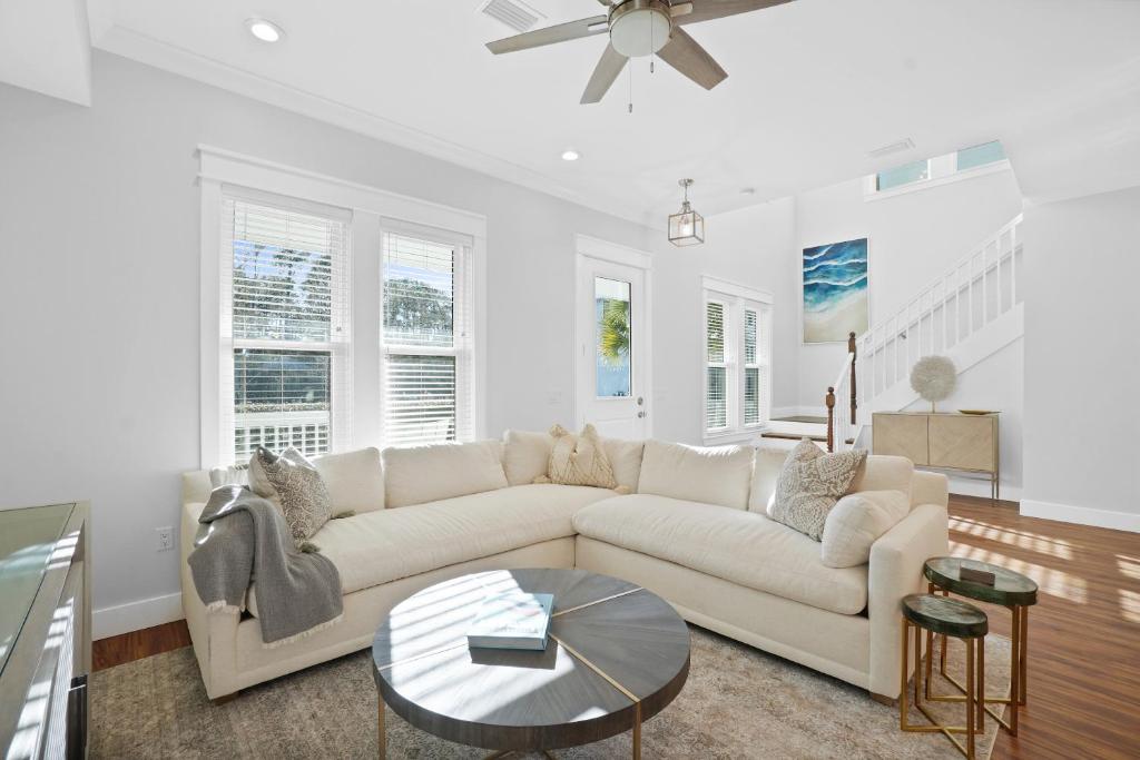 30A Beach House - Summer Lovin' by Panhandle Getaways photo 4