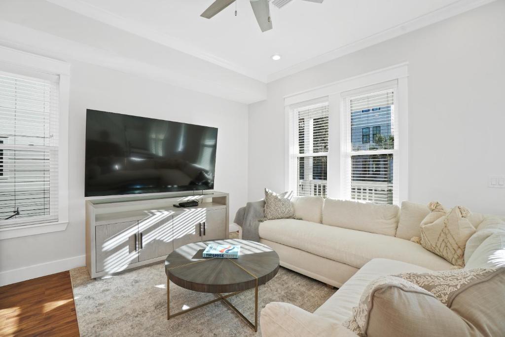 30A Beach House - Summer Lovin' by Panhandle Getaways photo 2