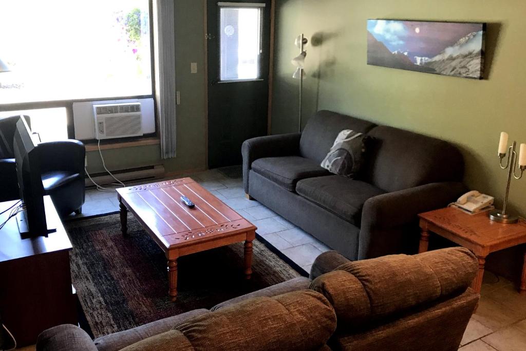 The Griz Inn by Park Vacation Management photo 4