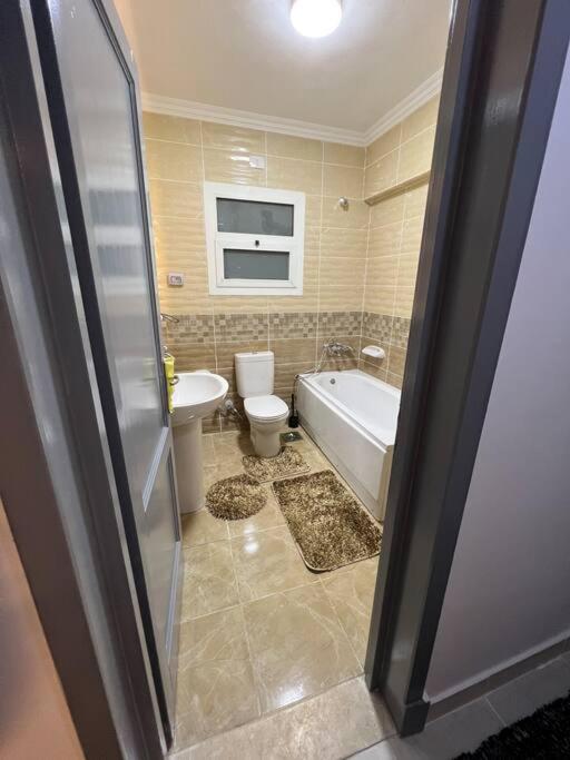 Luxury and Cheapest Apartment photo 4