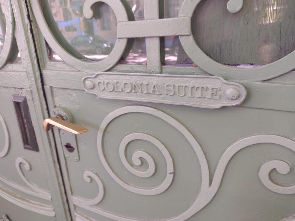 Colonia Suite Apartments photo 2