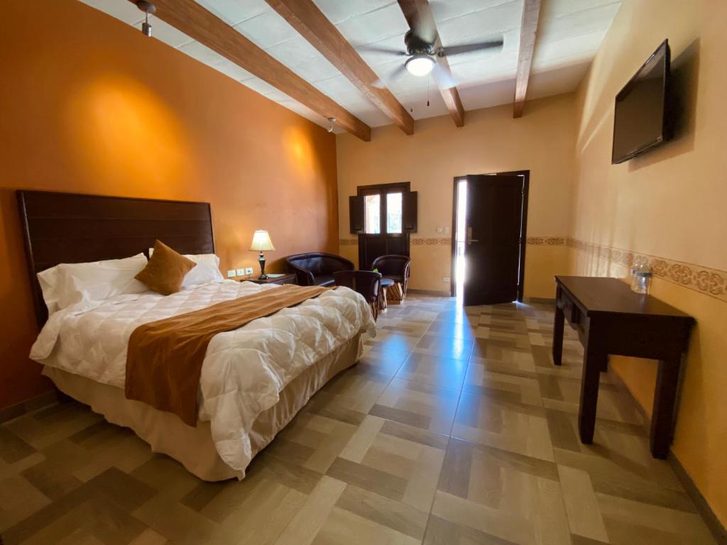 Hotel Real de los Alamos photo 4
