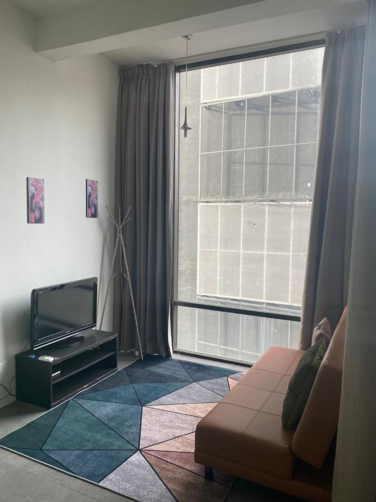 Elite Empire Damansara Studio, Netflix&Wifi photo 1