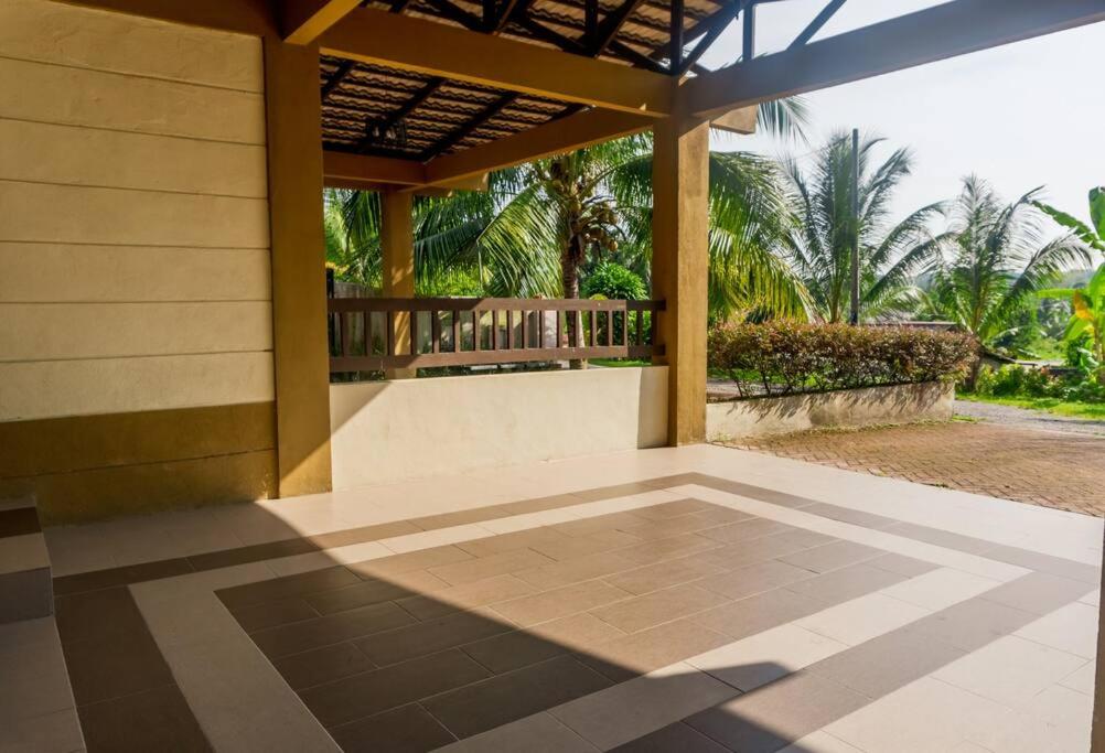 5 Bedrooms Homestay with Private Pool (SEROJA) photo 1