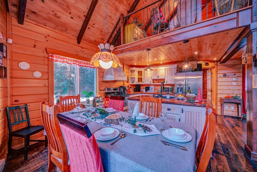 Chalet Ouareau - Ski/River/SPA photo 3