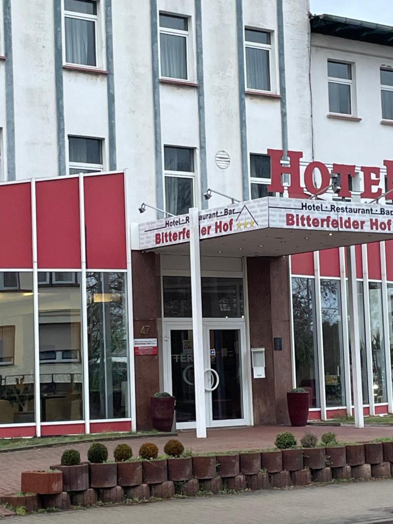 Hotel Bitterfelder Hof - Mongoo GmbH photo 1