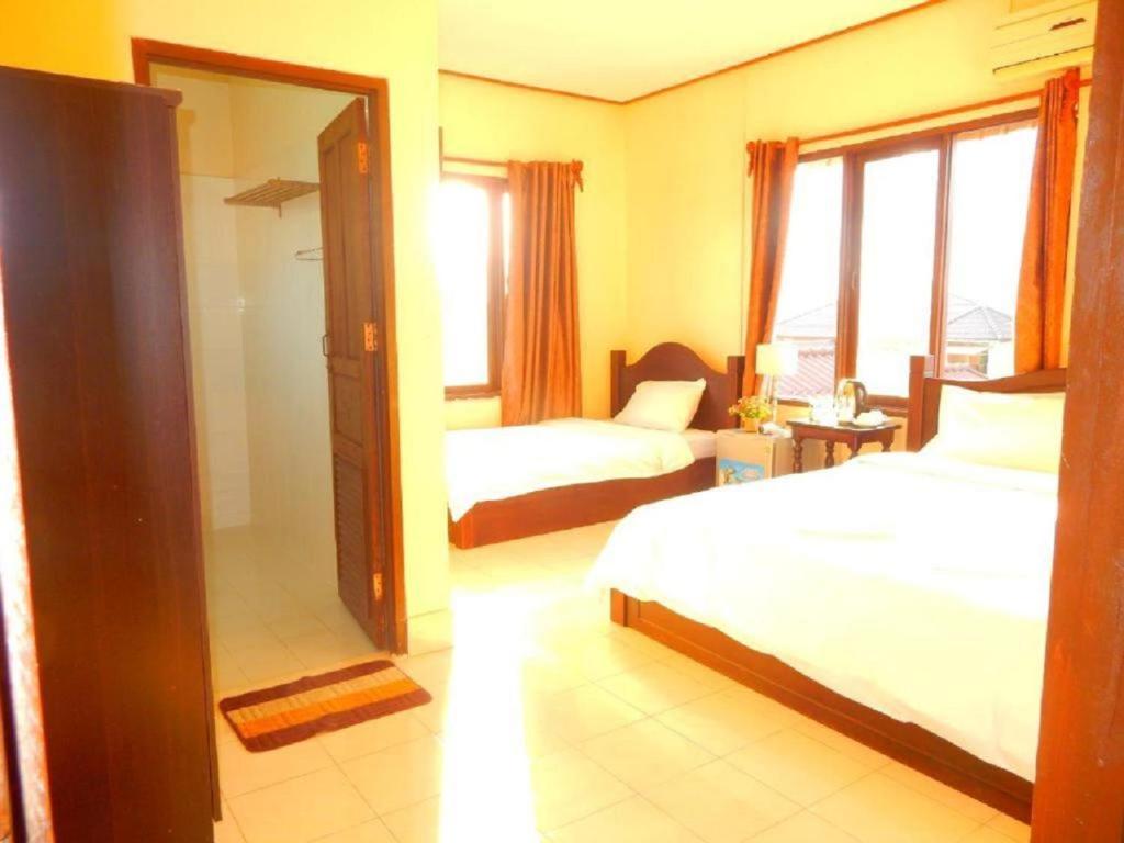 Vang Vieng Camellia Hotel photo 2