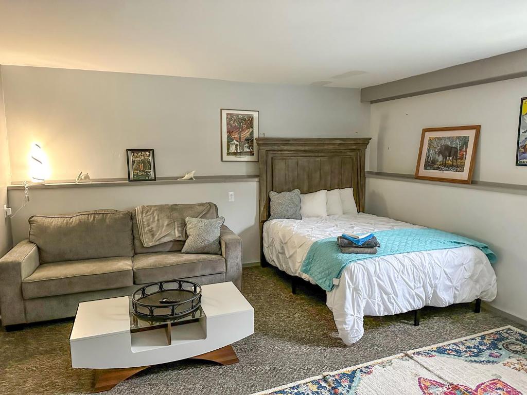 Timberline Lodge image