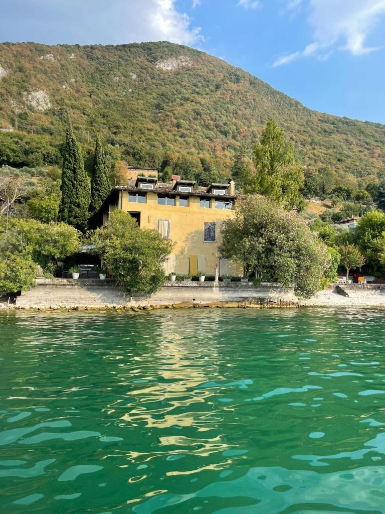 L'Oleandro sul Lago d'Iseo B&B photo 4