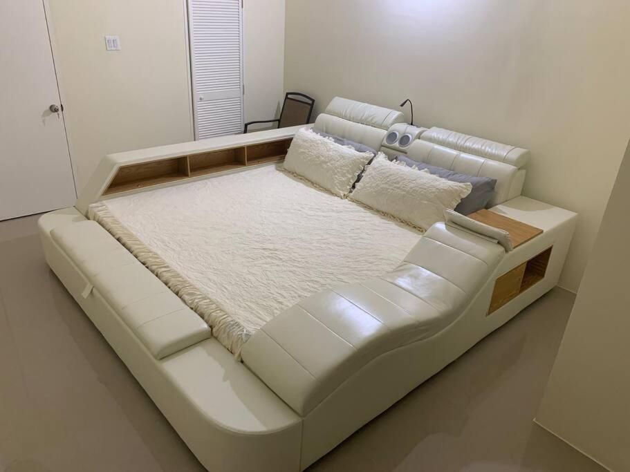 Sunshine Cove Luxury Villa 3 photo 3