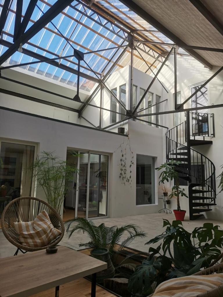 Shamshouse/Garage