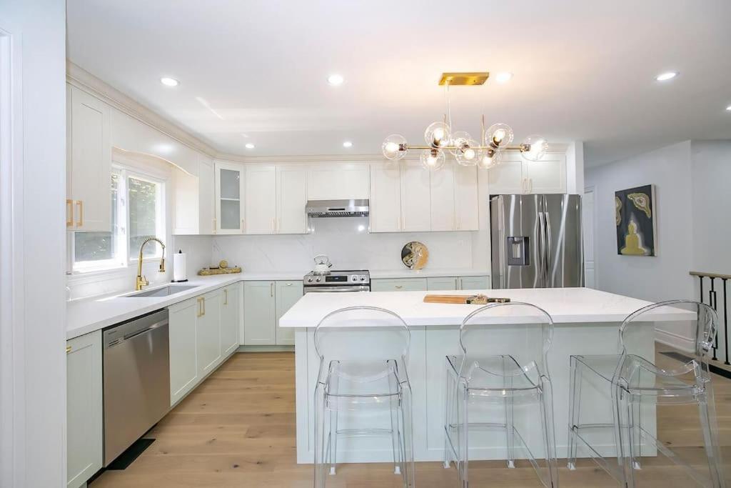 Modern Cozy Newly Upgraded Home