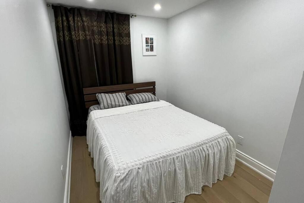 Modern Cozy Newly Upgraded Home photo 2