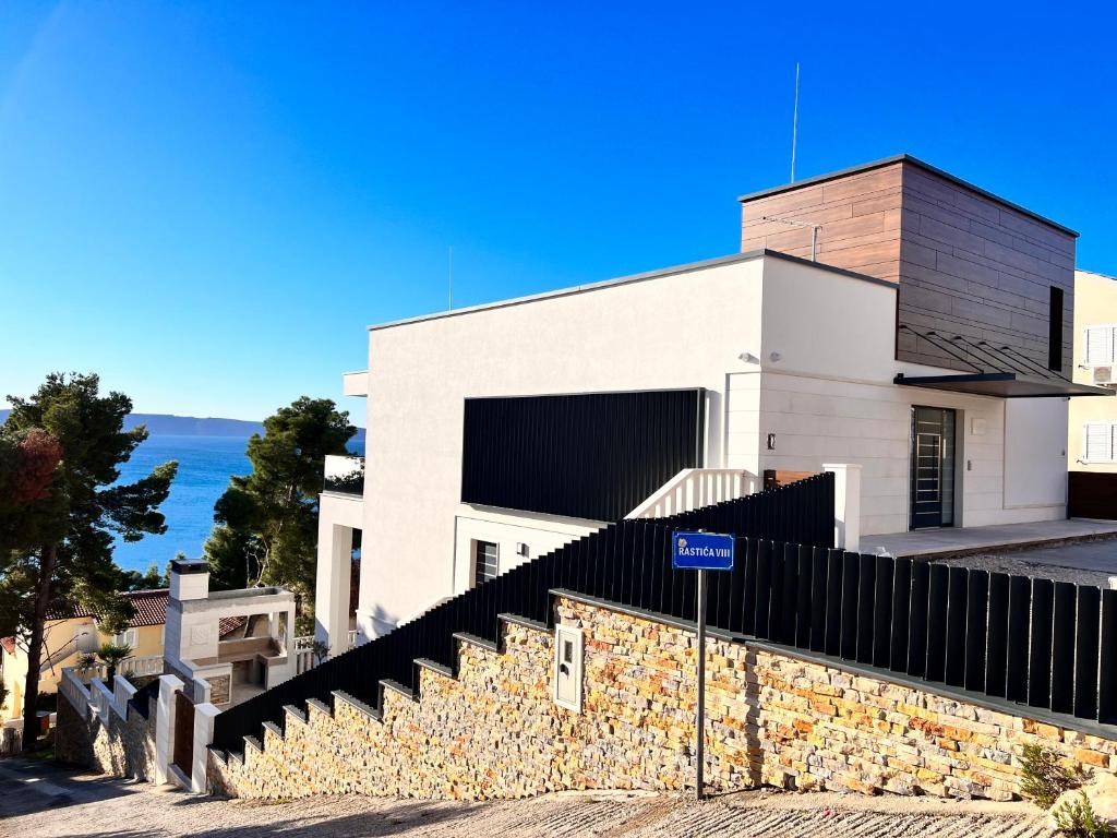 Luxury Beachfront Villa Carlisa photo 4