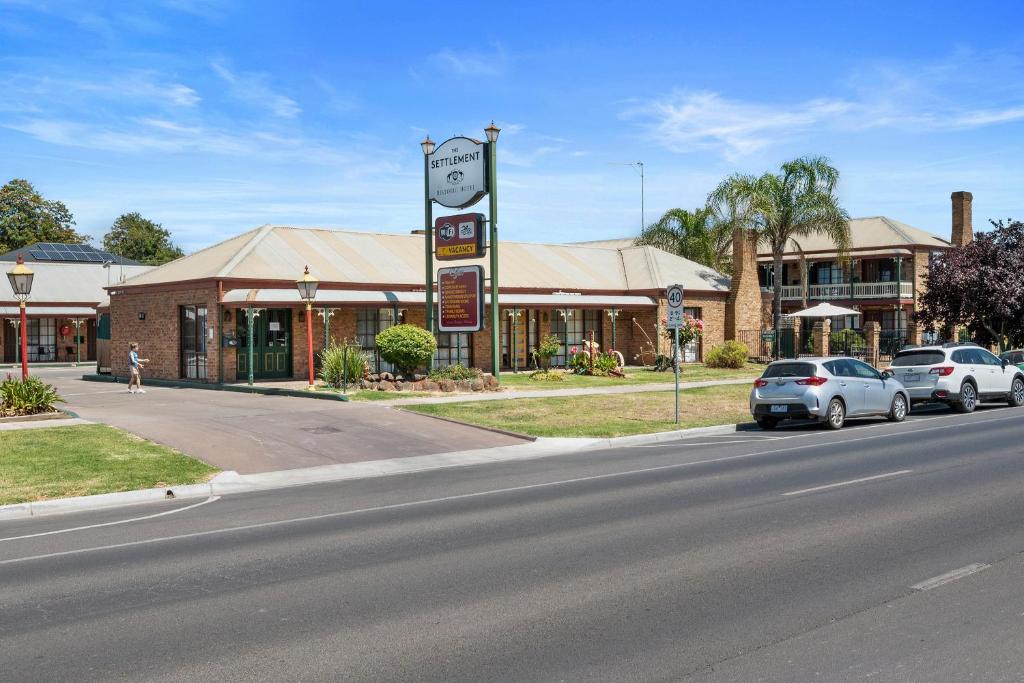 The Settlement Historic Hotel photo 3