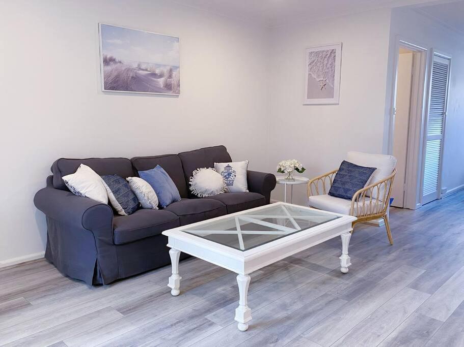 Newly renovated! Minutes away from Mother's Beach and Main Street! photo 1