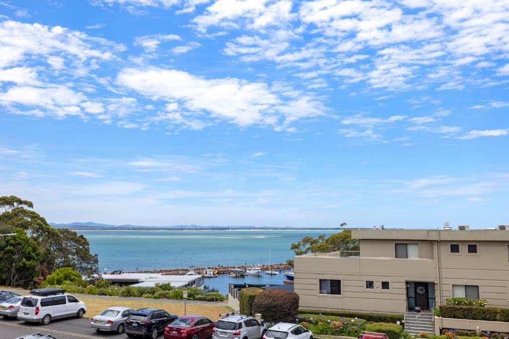 Birdseye View Apartment at Nelson Bay photo 1