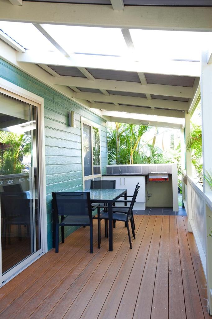 Tasman Holiday Parks - North Star - Tap to explore photos