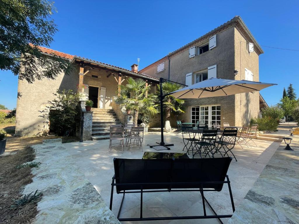 Maison piscine Lot photo 1