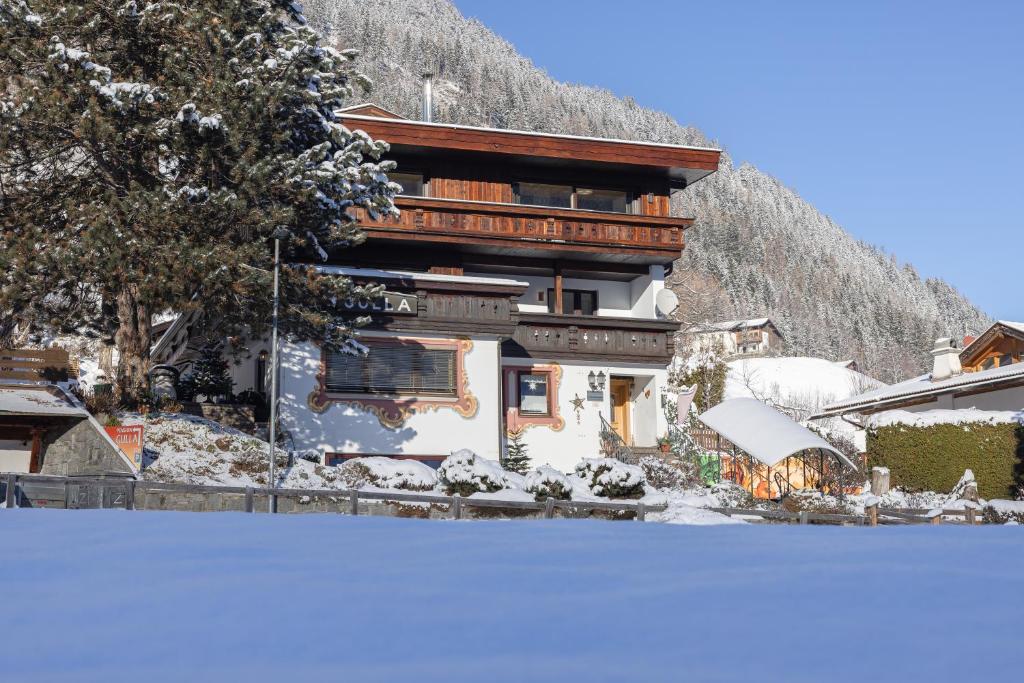 Pension Gulla - Ferienhaus Appartements B&B photo 3