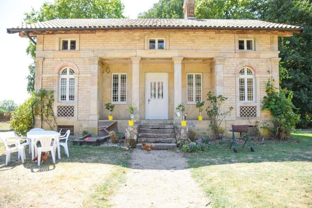 maison jardinier parc château,proche Dijon-Vignes photo 1