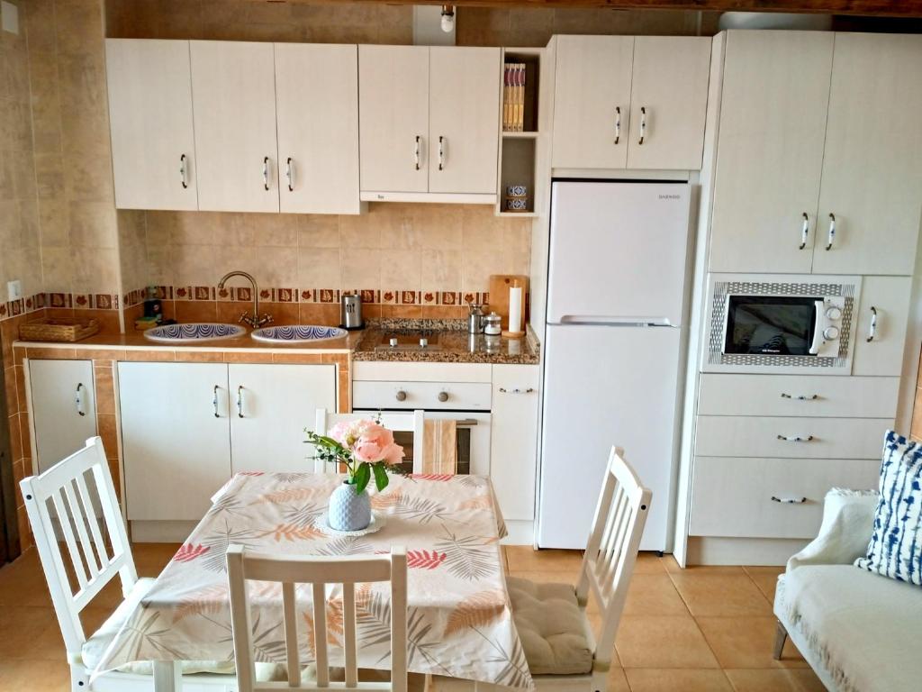 Apartamento Talita - Carataunas photo 3