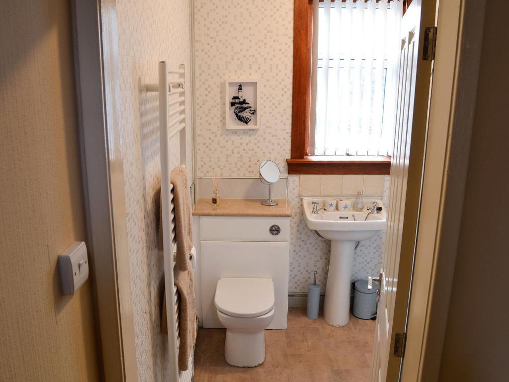 Thain House photo 4