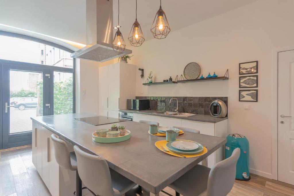 Superbe appartement 2 chambres dans un clos privé proche de Waterloo photo 3