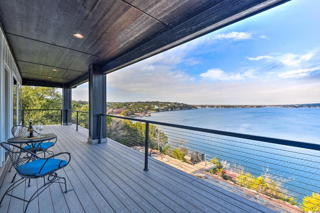 Luxury Lake Granbury Cliffside Home with Deck! photo 1