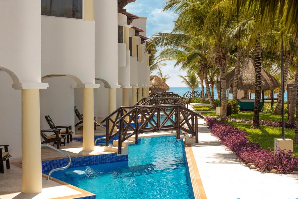 Hidden Beach Resort Au Naturel Adults Only - More Inclusive photo 2