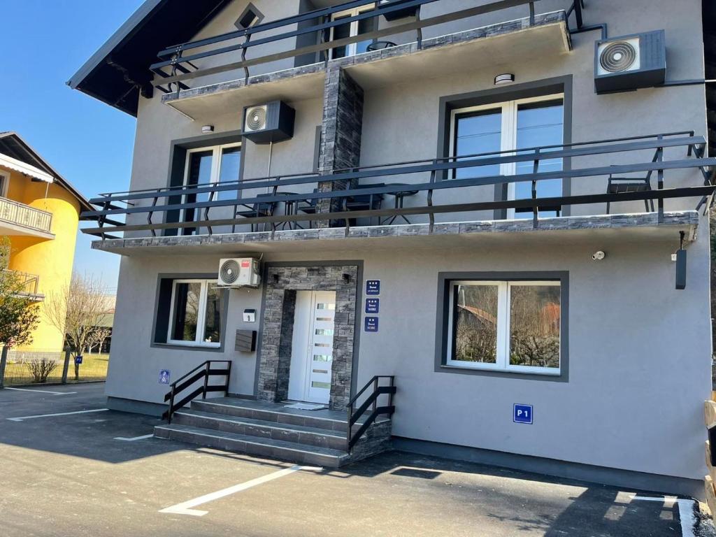 Apartmani "Stari Grad - Samobor" photo 1