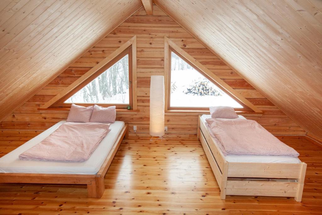 Blockhaus am See - Komfort umgeben von Natur! photo 4