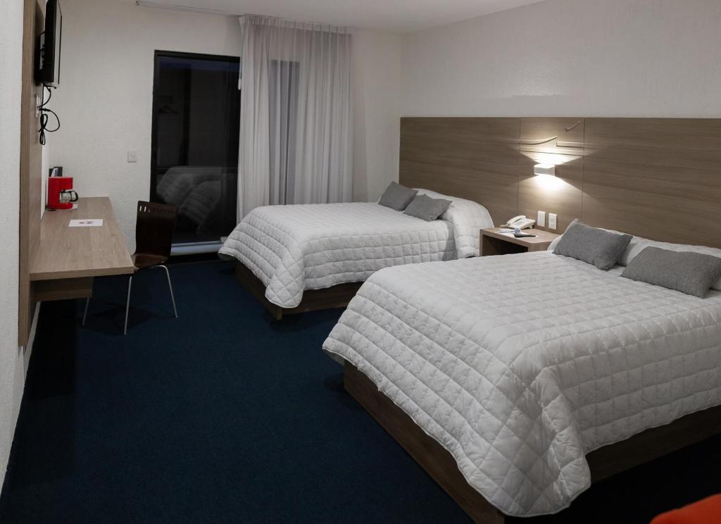 HOTEL AEROPUERTO MORELIA photo 1
