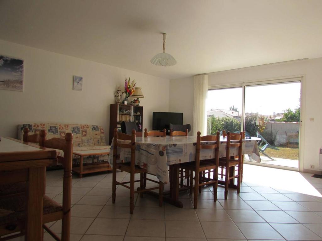 Maison Le Grand-Village-Plage, 4 pièces, 7 personnes - FR-1-246A-176 photo 2