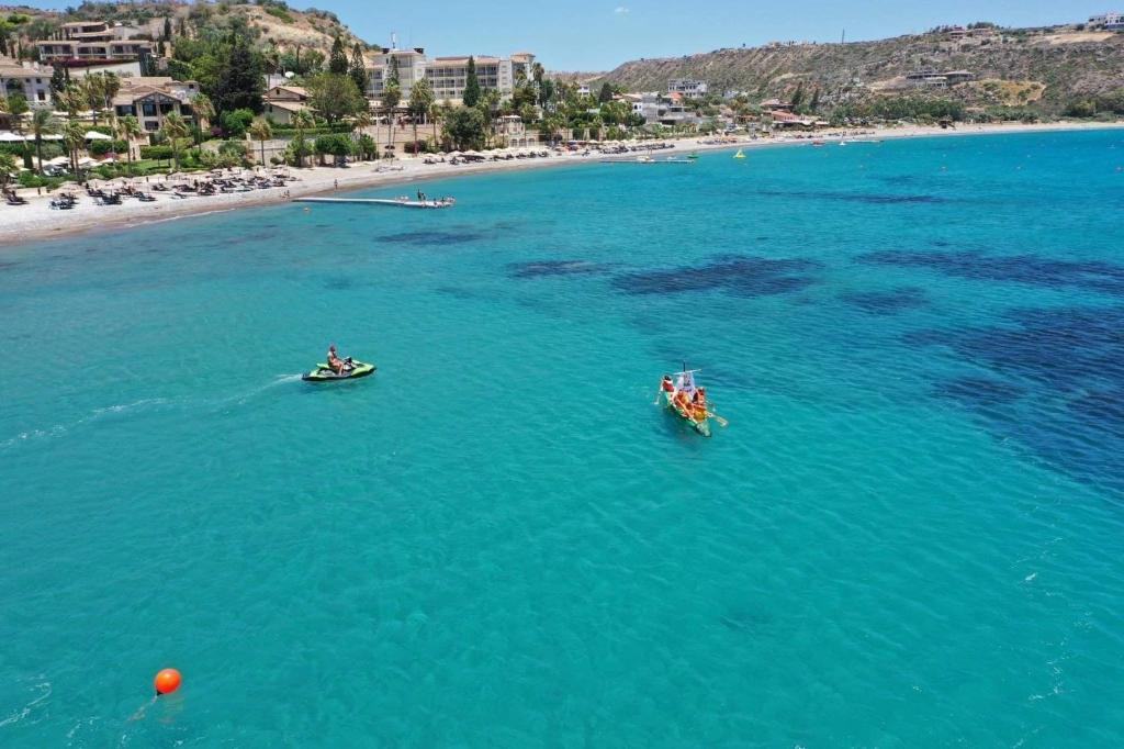 Horizon Pissouri Bay 1 bedroom apartment with communal pool photo 1