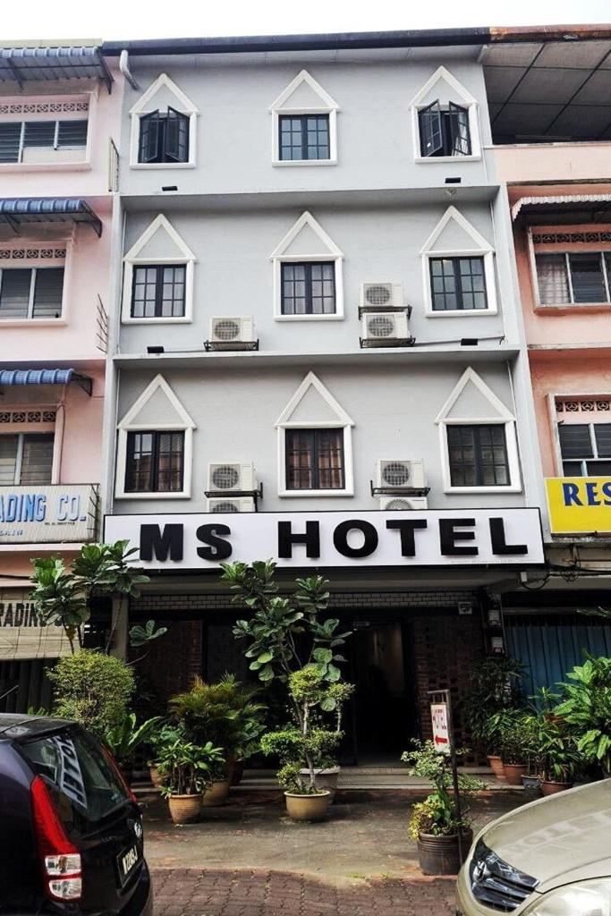 M S Hotel photo 3