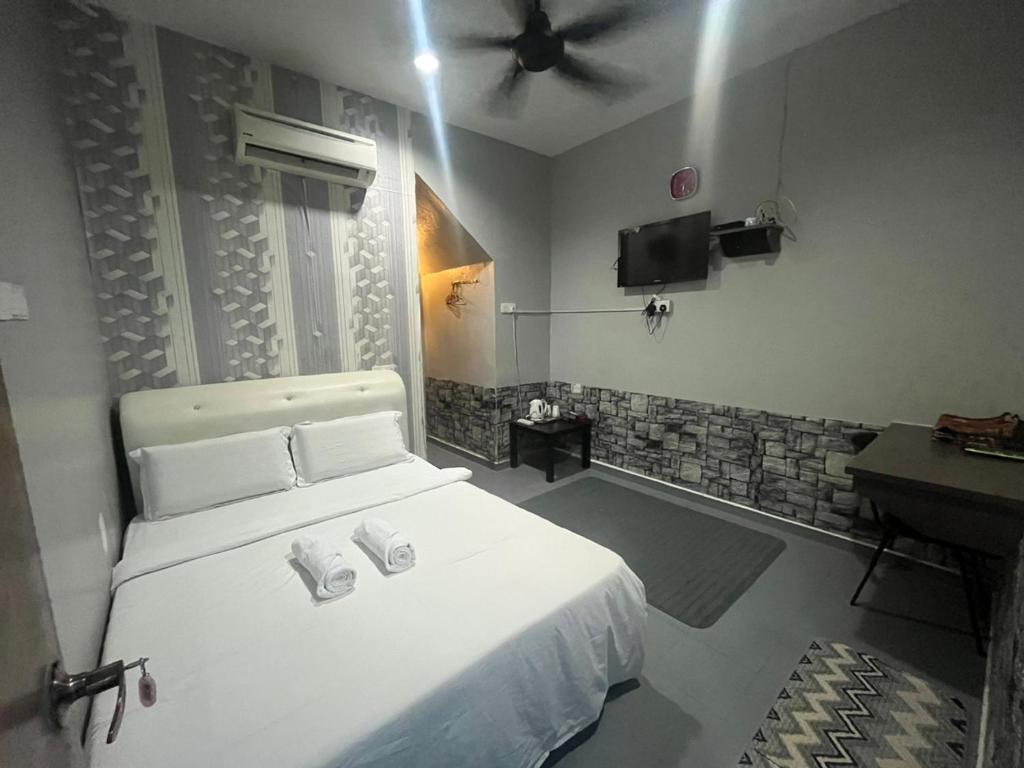 Ikhwan Inn Tanjong Malim - MusIim Only photo 4