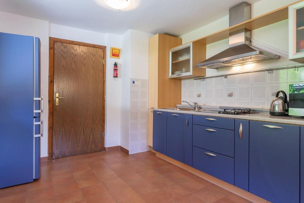 Iglica Apartments - First Floor photo 4