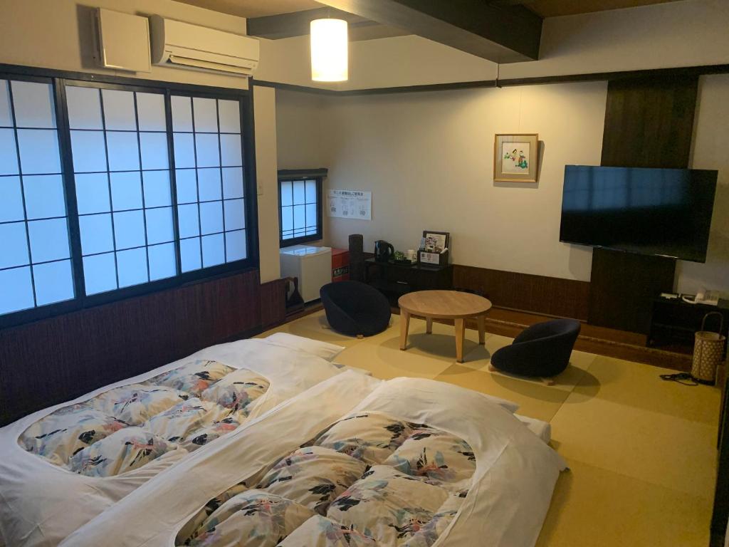 Koyado Enn photo 4