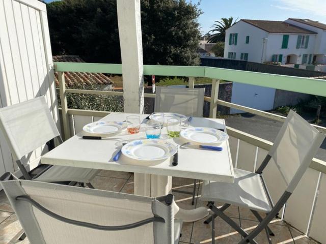 Appartement en duplex avec balcon, 5 minutes plage et centre village photo 4
