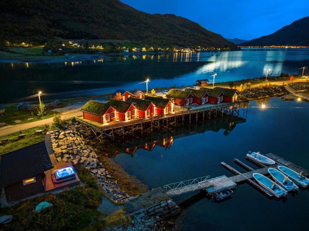 Manndalen Sjøbuer, Kafjord