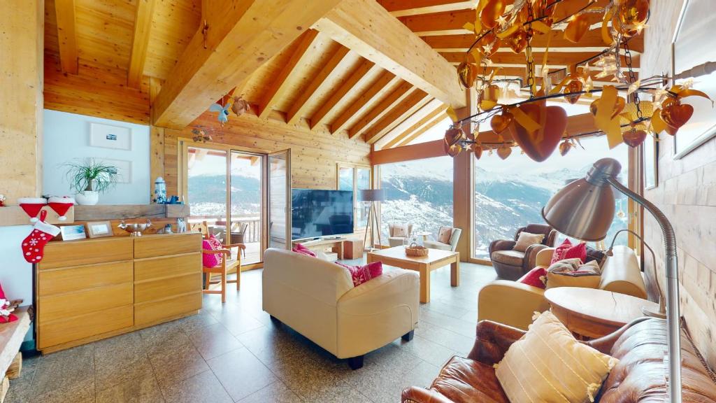 Etoiles des Neiges LUXE & JACUZZI chalet 12 pers by Alpvision Résidences photo 1